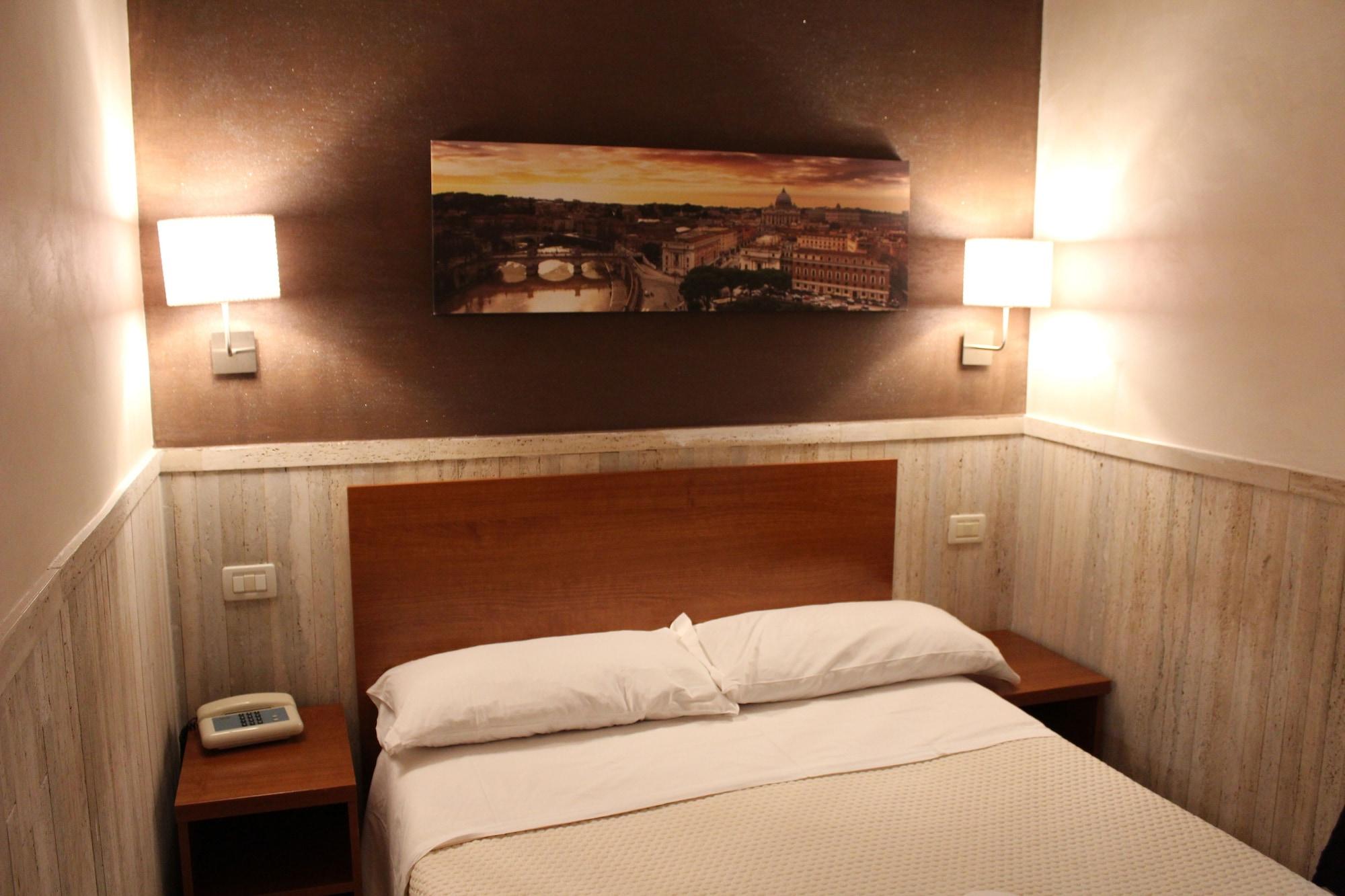 Hotel Pyramid Róma Kültér fotó