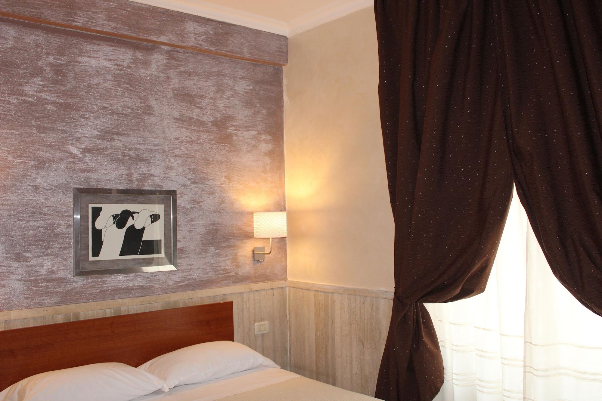 Hotel Pyramid Róma Kültér fotó